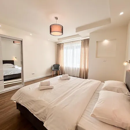 La Teatru - 2BD Apartment near Theatre&Old Town-2